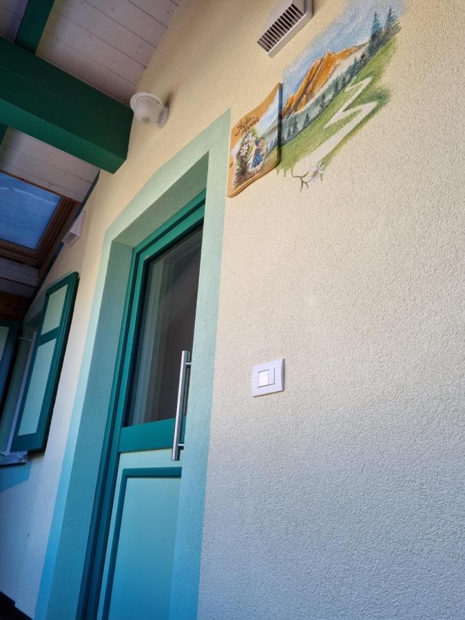 Ciapia Lägenhet Campitello di Fassa Exteriör bild