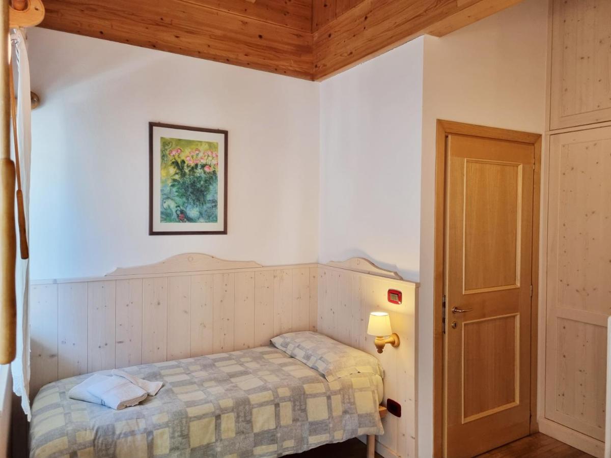 Ciapia Lägenhet Campitello di Fassa Exteriör bild